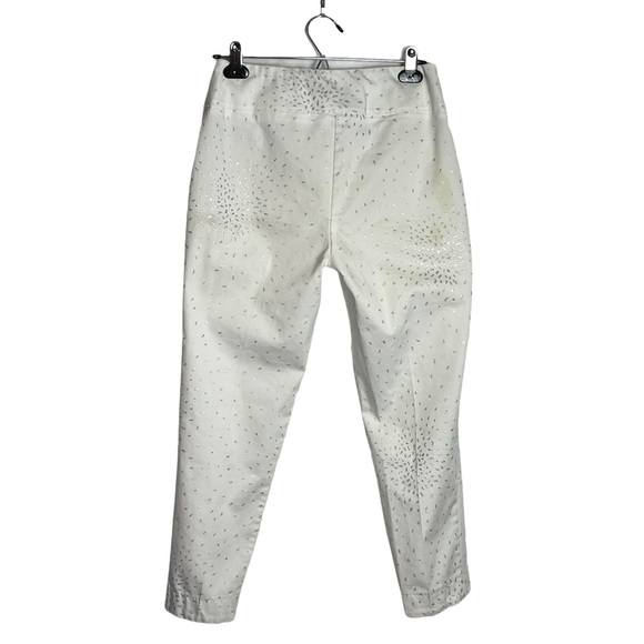 Lisette L Montreal slimming white pull on pants - Picture 2 of 6